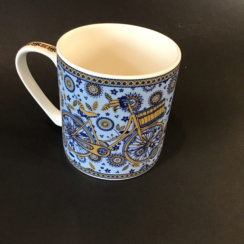 English Queens Blue and Gold Bicycle Pattern Mug